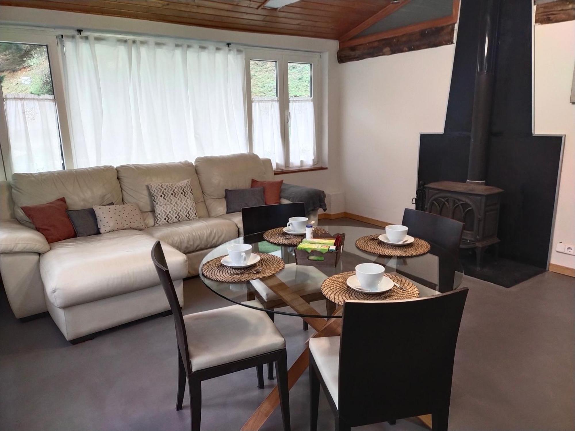 Antzomendi Apartamento Mutriku Exterior foto